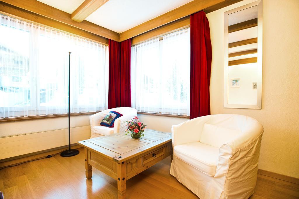 Bernerhof Residence Grindelwald Pokoj fotografie